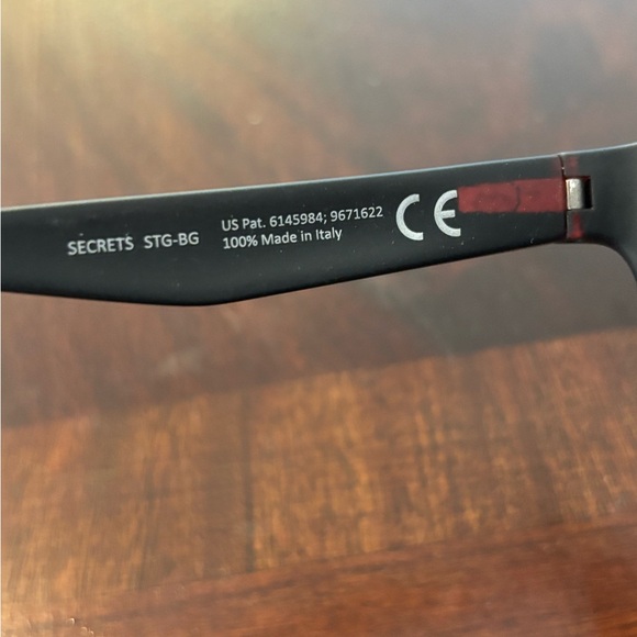 Maui Jim sunglasses - Picture 3 of 4